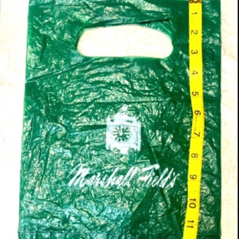 MARSHALL FIELD’S small signature green shopping bag size 9x12 used - Picture 7 of 10